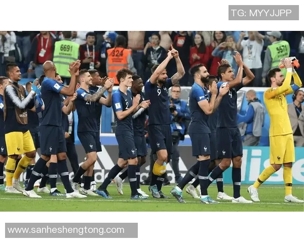 尽享足球盛宴的应用程序让你全面了解所有足球明星的精彩瞬间与成就